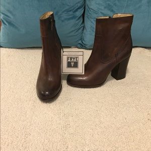 Brown Frye Boot size 8.5